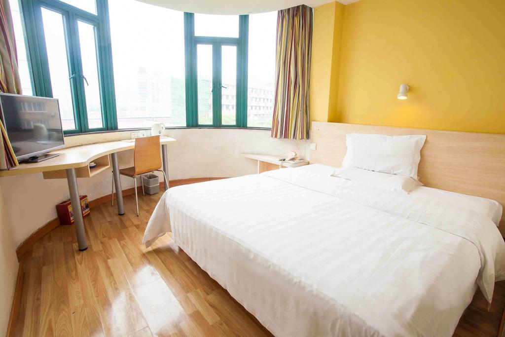 7Days Inn Huaihua West Bus Terminal Phòng bức ảnh